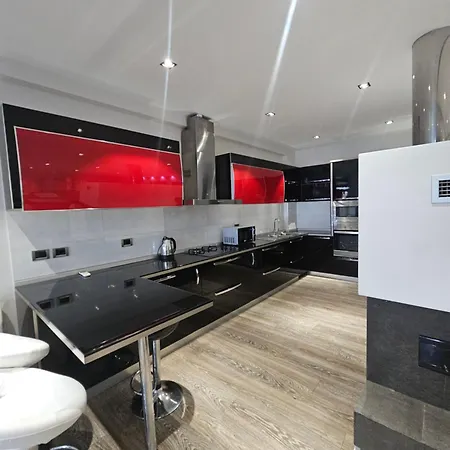 Aura Skanderbeg Square Lägenhet