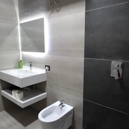 Aura Skanderbeg Square * Tirana