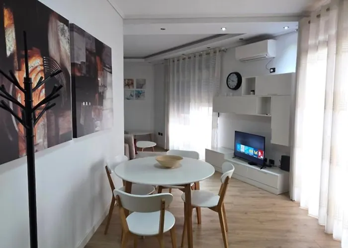Aura Skanderbeg Square Apartment Tirana