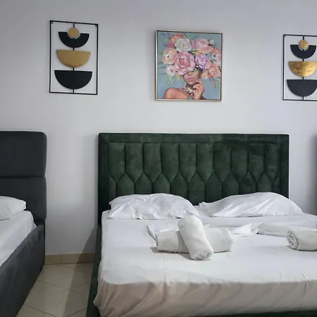 Aura Skanderbeg Square Apartamento