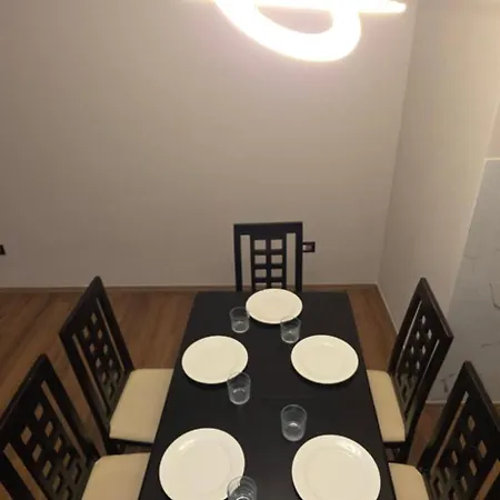 Aura Skanderbeg Square Apartment
