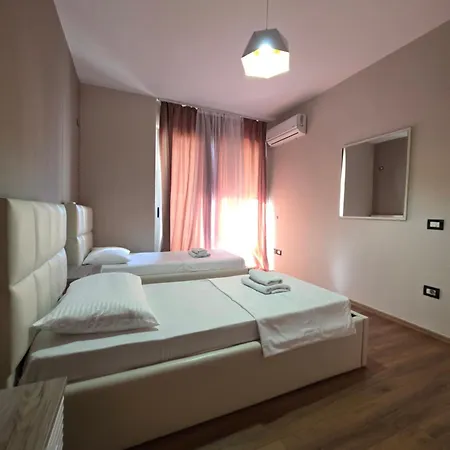 Apartman Aura Skanderbeg Square *