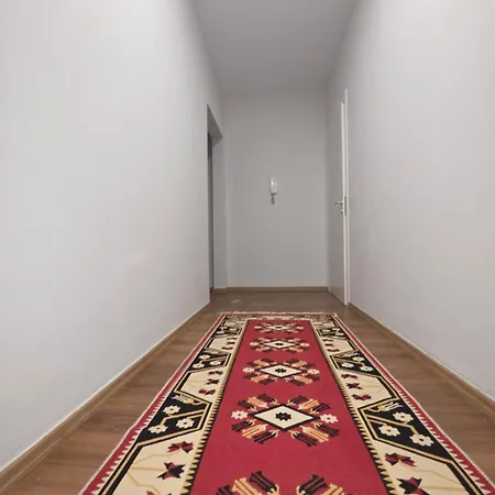 Aura Skanderbeg Square Apartment Tirana