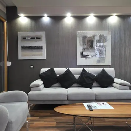 Apartman Aura Skanderbeg Square