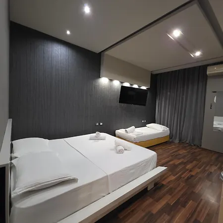 Apartment Aura Skanderbeg Square