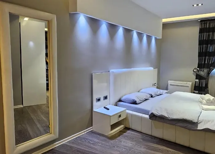 Apartment Aura Skanderbeg Square Tirana