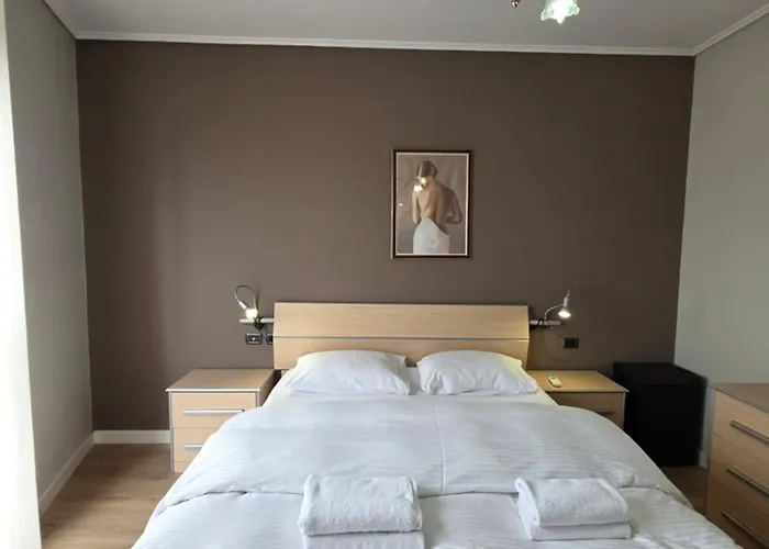 Apartment Aura Skanderbeg Square