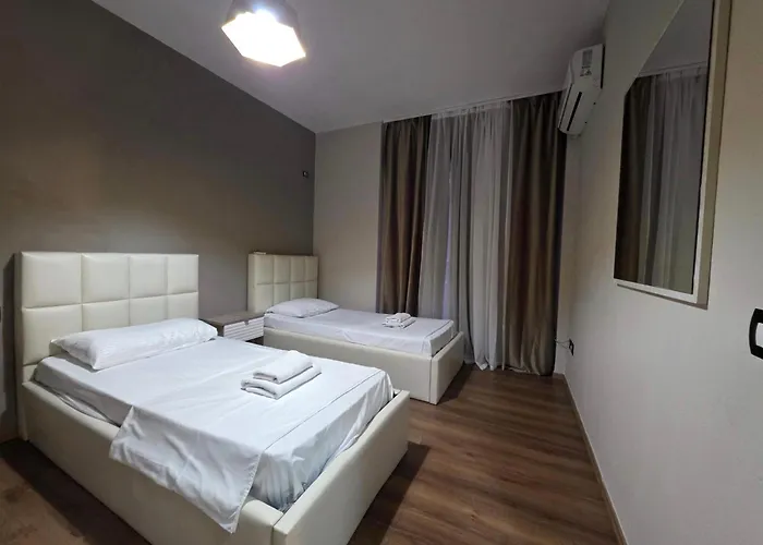 Apartment Aura Skanderbeg Square *